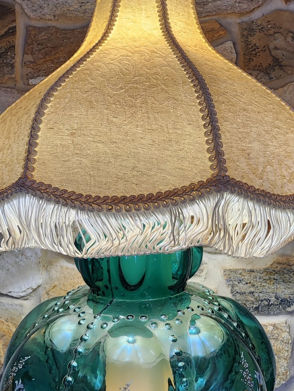Rare 1940s Emerald Green GWTW Lamp Hand Painted Enamel Dual Light Pristine